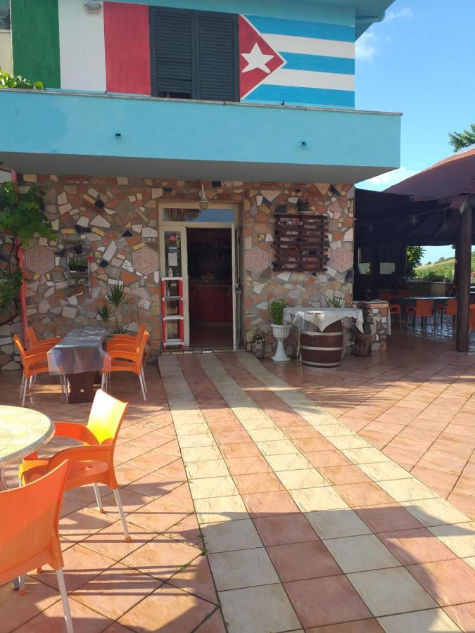 Affittacamere El Mojito Calopezzati Buitenkant foto