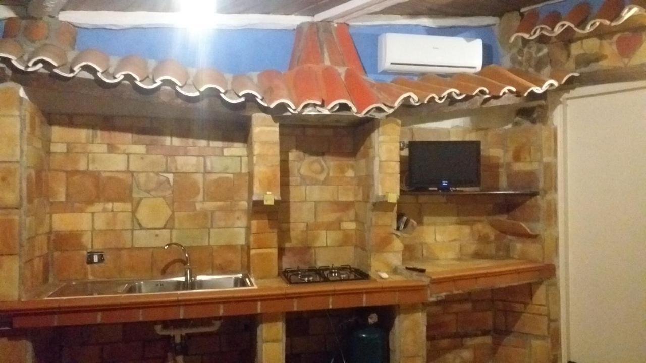 Affittacamere El Mojito Calopezzati Buitenkant foto